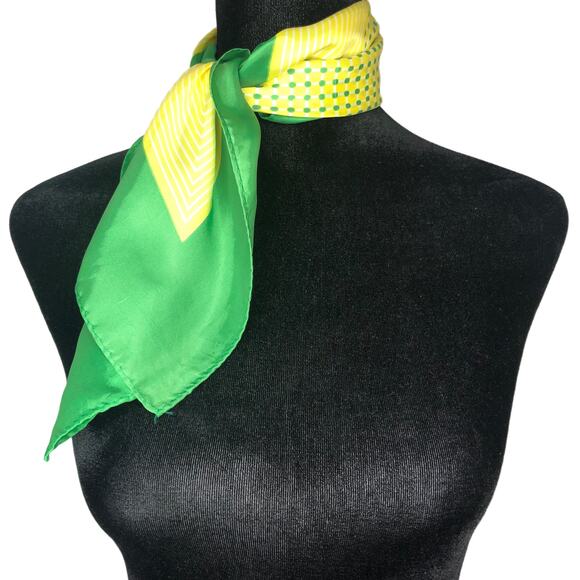 Green and Yellow Scarf - Picture 3 of 6